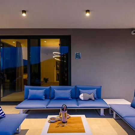 Seashell Deluxe Iii Villa *