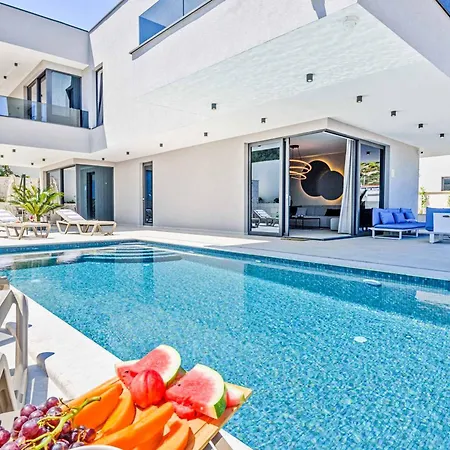 Seashell Deluxe Iii Villa *